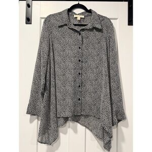 Michael Kors Asymmetrical Black & White Print Button-Front Blouse Sz XL